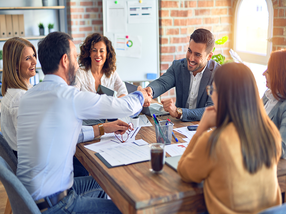 Maverick Networks partnering with enterprise client through go-live